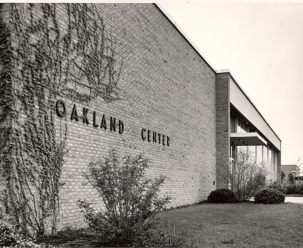 Entrance sign for the Oakland Center